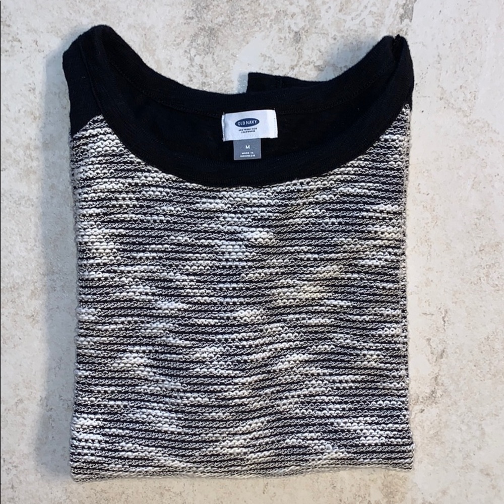 Old Navy Textured Long Sleeve - Medium